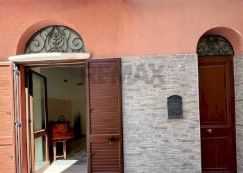 Edificio all\'aperto - Casa indipendente Via Torquato Tasso
 
191, Alcamo - foto 19