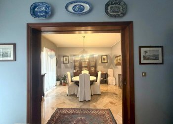 Sala da pranzo - Appartamento VIA GIUSEPPE ALESSI
 
25, Palermo - foto 6