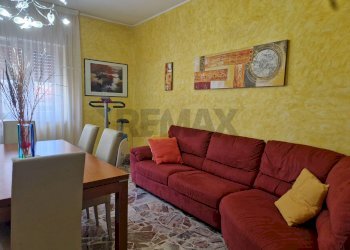 Sala da pranzo - Trilocale Via S. Camillo De Lellis
 
39, Chieti - foto 4