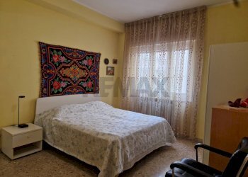 Camera / camera da letto - Trilocale Via S. Camillo De Lellis
 
39, Chieti - foto 12