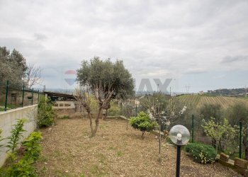 Giardino - Casa semi indipendente Orta
 
16, Chieti - foto 26