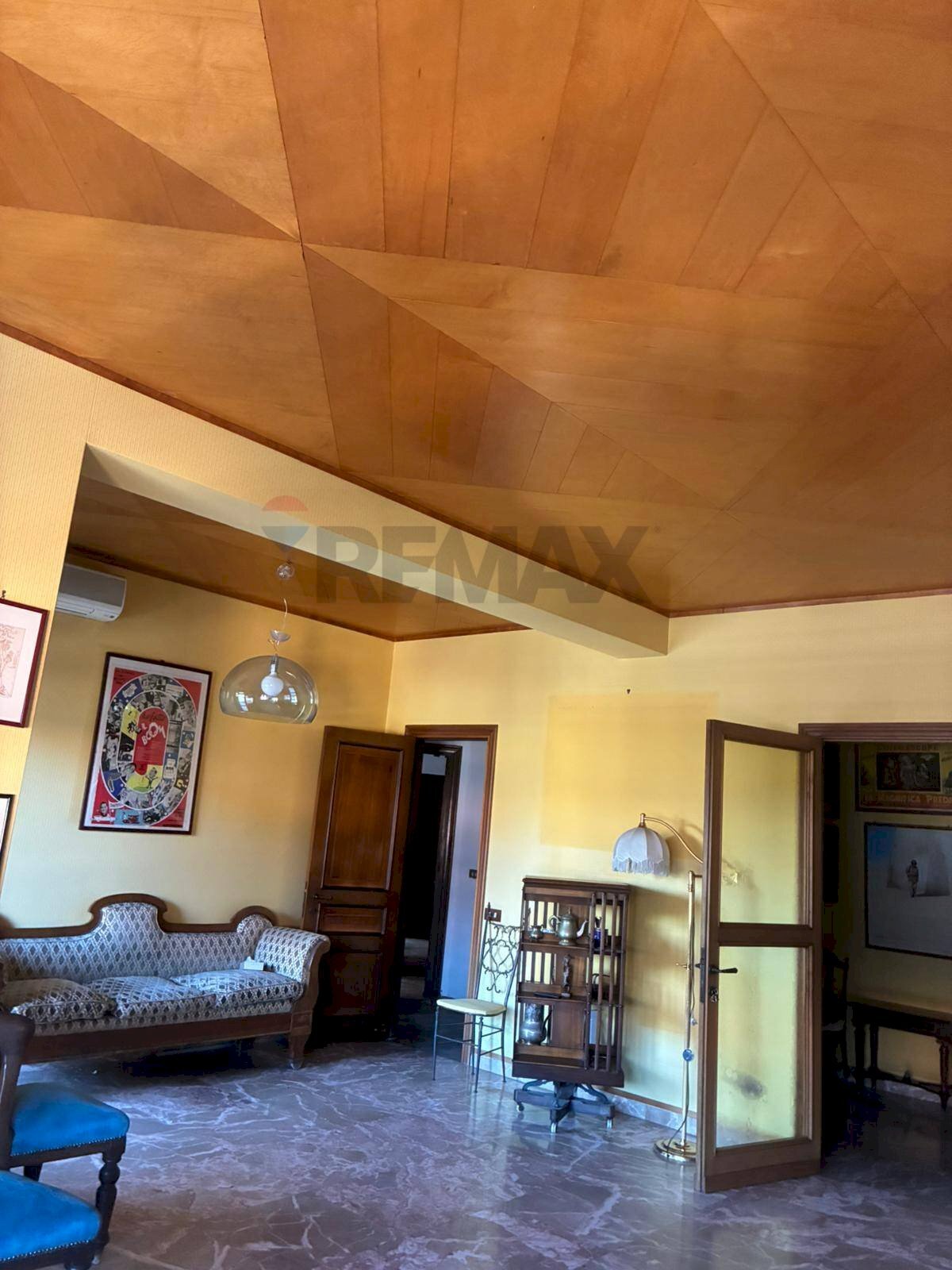 Soggiorno - Four-room apartment Via Eusebio Chini
 
66, Roma - photo 3