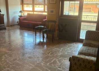 Soggiorno - Four-room apartment Via Eusebio Chini
 
66, Roma - photo 5