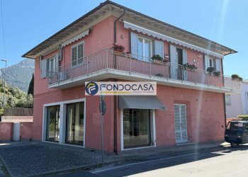 Esterno - Casa semi indipendente via alcide de gasperi
 
579, Seravezza - foto 1