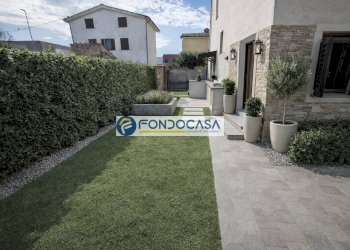 RENDER giardino - Rustico via martiri delle foibe, Lucca - foto 52