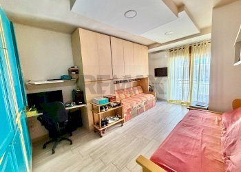 Camera / camera da letto - Villa a Schiera VIA TEVERE
 
80, Marano di Napoli - foto 33