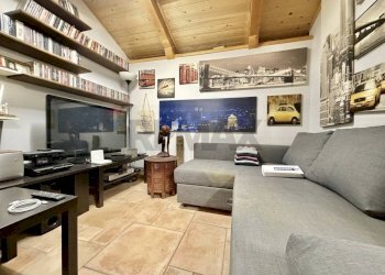 Soggiorno - Villa a Schiera VIA TEVERE
 
80, Marano di Napoli - foto 44