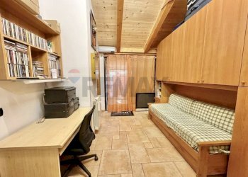 Camera / camera da letto - Villa a Schiera VIA TEVERE
 
80, Marano di Napoli - foto 47