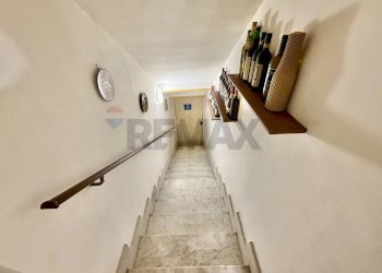 Scale - Villa a Schiera VIA TEVERE
 
80, Marano di Napoli - foto 54