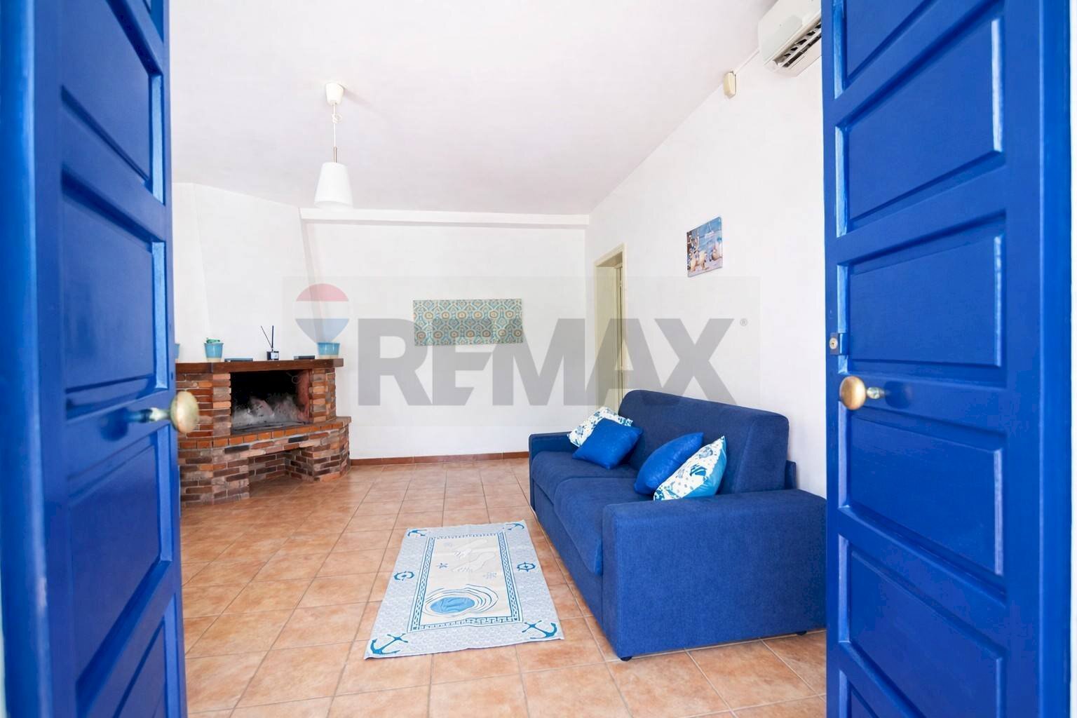 Soggiorno - Villa Via Dell'Asparagina
 
3, Vernole - foto 3