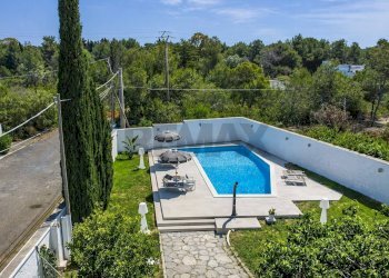Piscina - Villa Via Dell'Asparagina
 
3, Vernole - foto 26