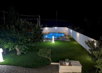 Piscina - Villa Via Dell'Asparagina
 
3, Vernole - foto 28