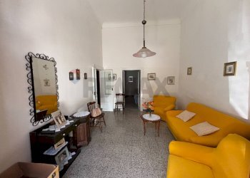 Soggiorno - Casa indipendente San Vito dei Normanni - foto 1