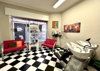 Bagno - Shop Via Pastori
 
6, Samarate - photo 14