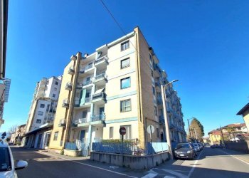 Bilocale Via Fratelli Remmert, Ciriè - foto 1