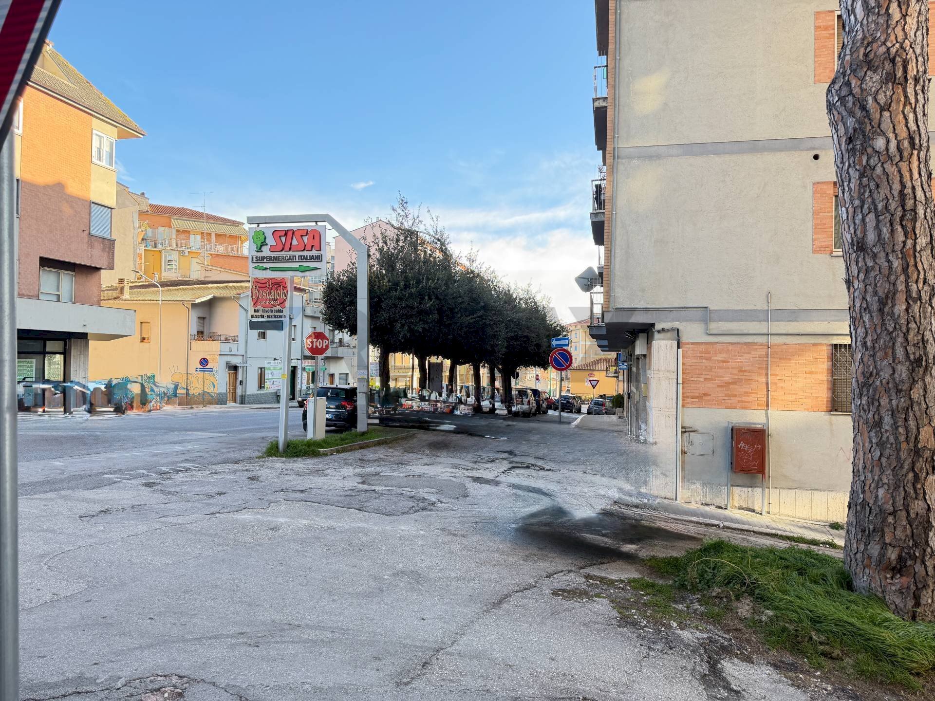 Edificio all\'aperto - Locale Commerciale via 24 maggio
 
84, Campobasso - foto 1