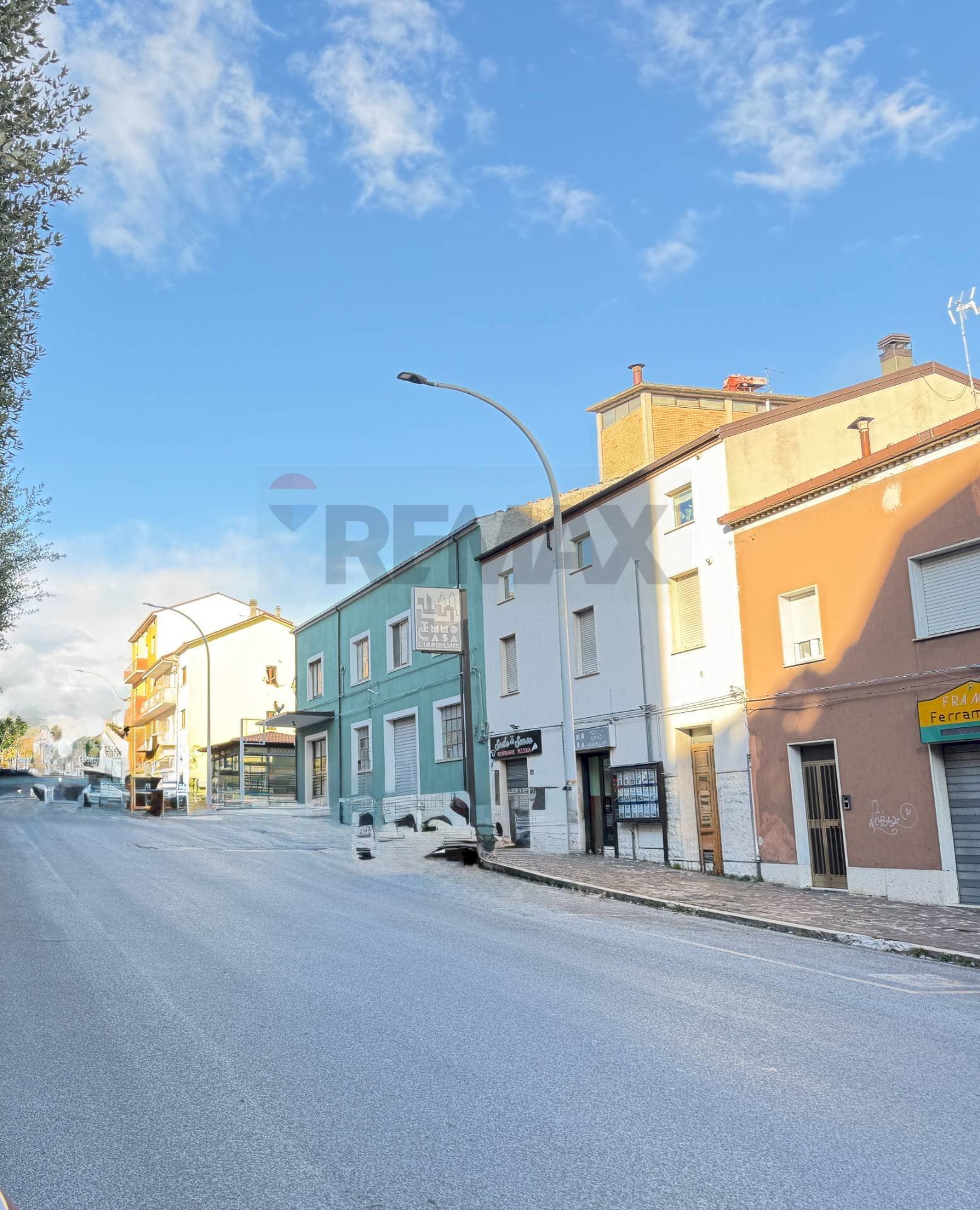 Edificio all\'aperto - Locale Commerciale via 24 maggio
84, Campobasso - foto 2