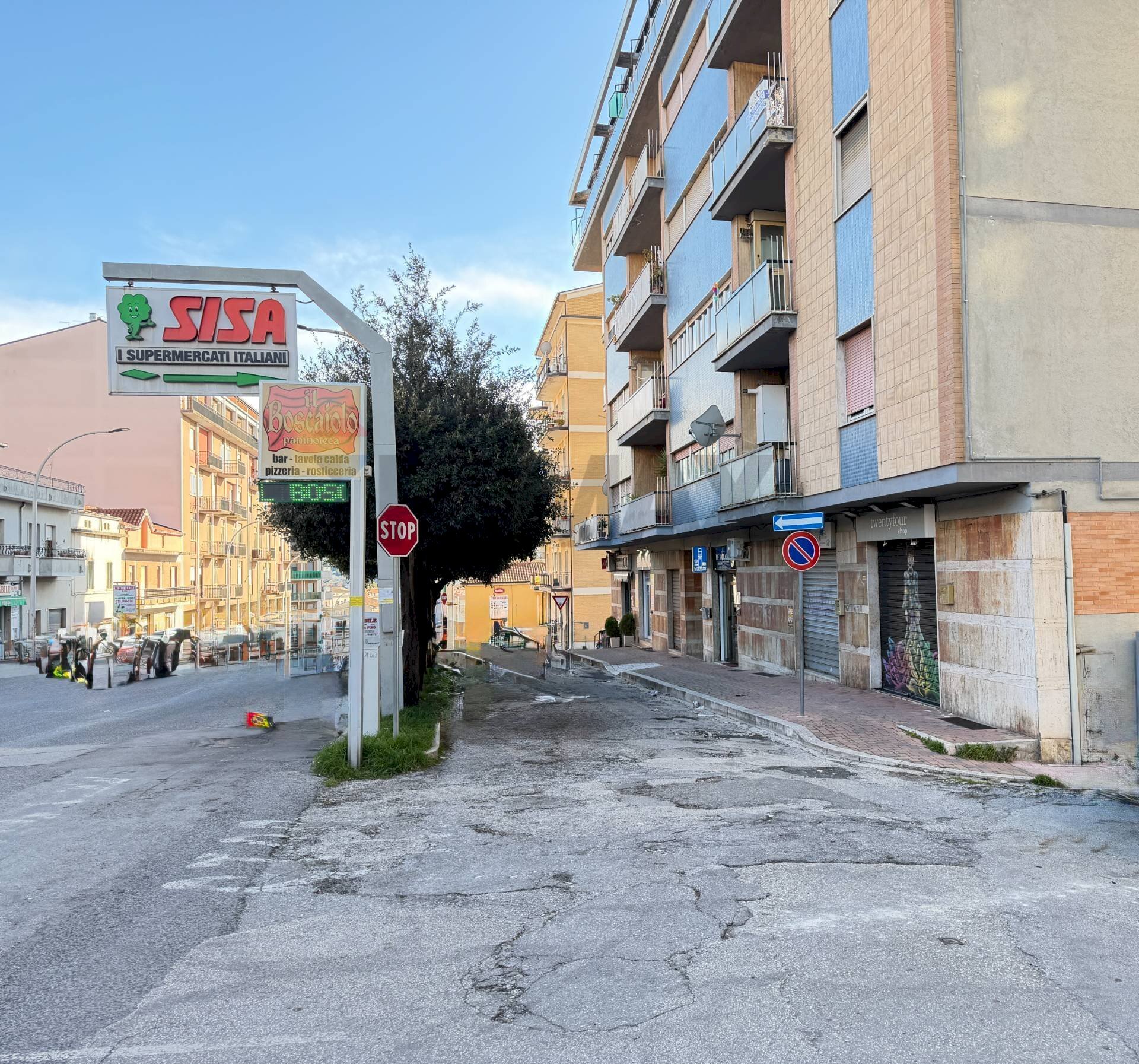 Edificio all\'aperto - Locale Commerciale via 24 maggio
84, Campobasso - foto 3