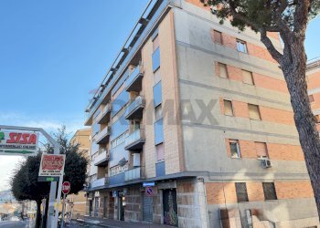 Edificio all\'aperto - Locale Commerciale via 24 maggio
 
84, Campobasso - foto 7