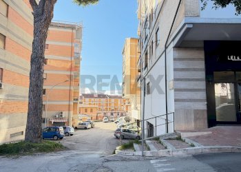 Edificio all\'aperto - Locale Commerciale via 24 maggio
 
84, Campobasso - foto 8