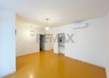 Stanza vuota - Bilocale Via Carducci
 
95, Campobasso - foto 3