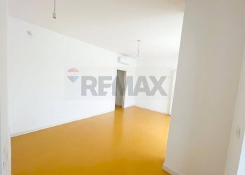 Stanza vuota - Bilocale Via Carducci
 
95, Campobasso - foto 5