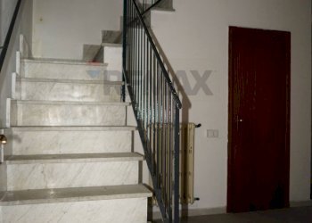 Scale - Locale Commerciale Enna - foto 3