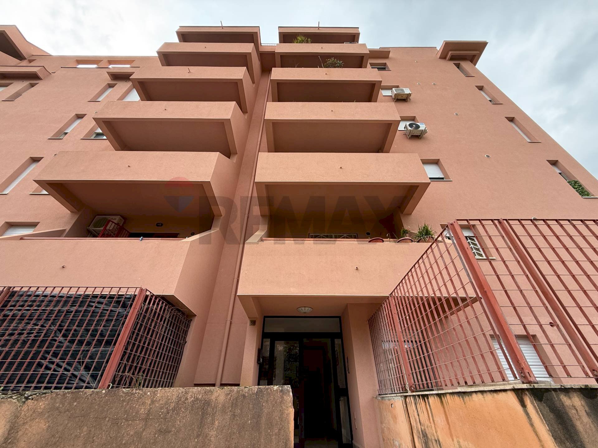 Edificio all\'aperto - Appartamento Via Generale Domenico Chinnici
 
58, Palermo - foto 1