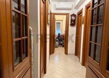 Hall / corridoio - Quadrilocale Via Generale Domenico Chinnici
 
58, Palermo - foto 30