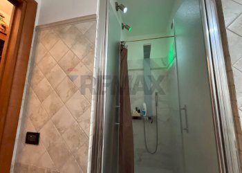 Bagno - Quadrilocale Via Generale Domenico Chinnici
 
58, Palermo - foto 23