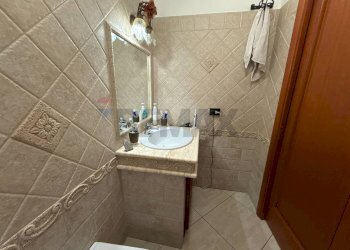 Bagno - Quadrilocale Via Generale Domenico Chinnici
 
58, Palermo - foto 26