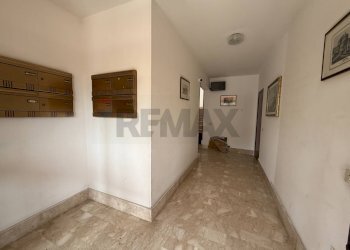 Hall / corridoio - Quadrilocale Via Generale Domenico Chinnici
 
58, Palermo - foto 35