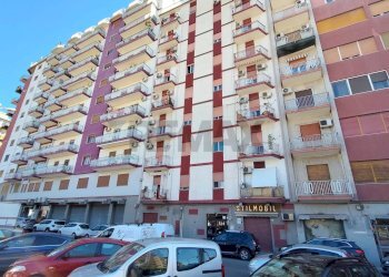 Edificio all\'aperto - Trilocale piazza generale antonio cascino
 
18, Palermo - foto 22