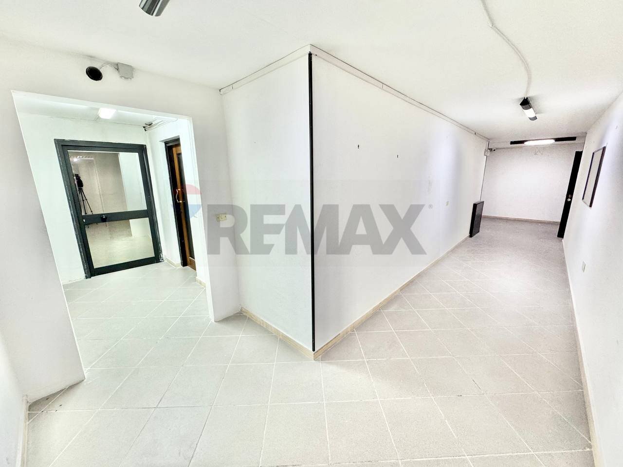 Hall / corridoio - Ufficio Via Degli Orti
 
4, Palermo - foto 3