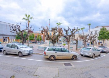 Edificio all\'aperto - Bilocale Piazza Umberto Primo
 
38/40, Binetto - foto 7