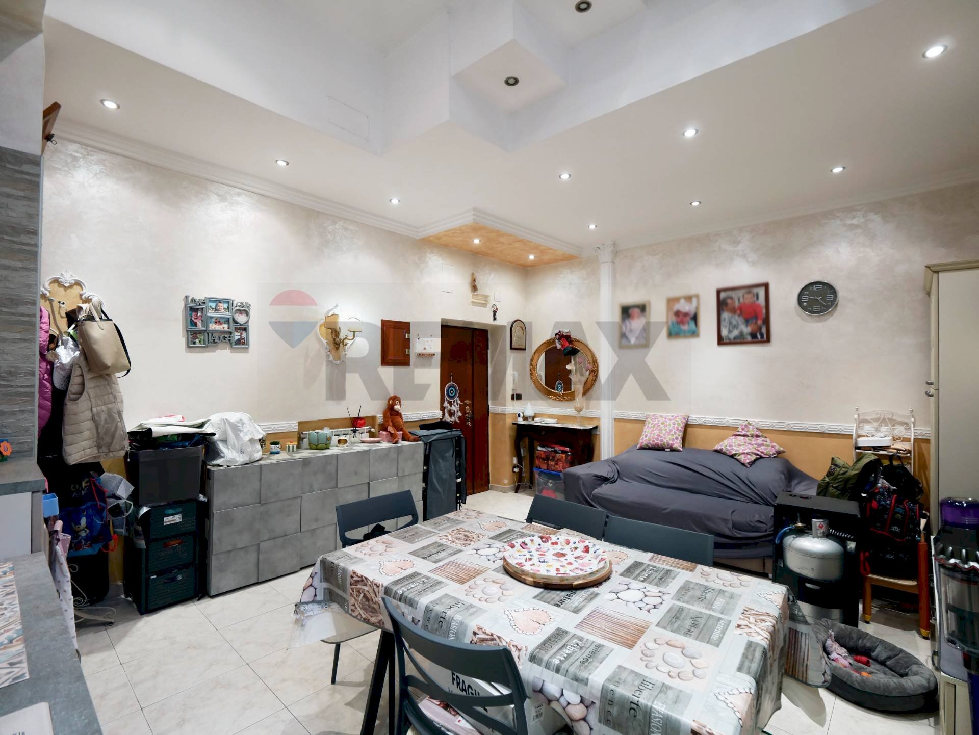 Sala da pranzo - Trilocale Via Liberta'
 
17, Bari - foto 1