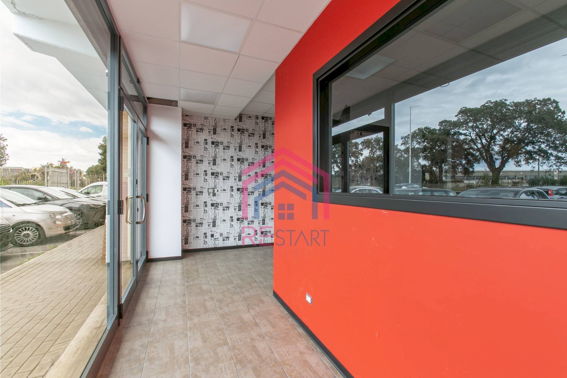 Foto 3 - Locale Commerciale via laurentina
 
157, Pomezia - foto 3