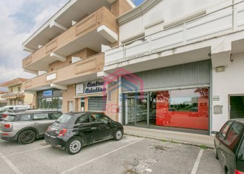 Foto 18 - Locale Commerciale via laurentina
 
157, Pomezia - foto 18