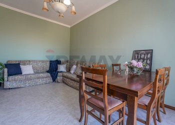 Sala da pranzo - Trilocale VIA GARIBALDI
 
19, Bonate Sotto - foto 3