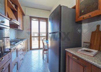 Cucina - Trilocale VIA GARIBALDI
 
19, Bonate Sotto - foto 14