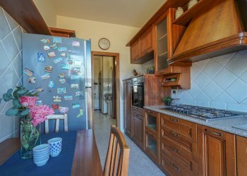 Cucina - Trilocale VIA GARIBALDI
 
19, Bonate Sotto - foto 17