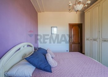 Camera / camera da letto - Trilocale VIA GARIBALDI
 
19, Bonate Sotto - foto 24