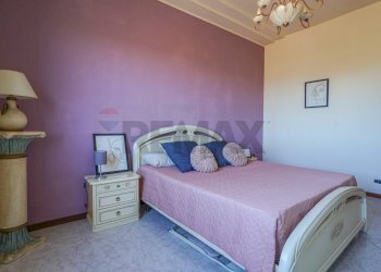 Camera / camera da letto - Trilocale VIA GARIBALDI
 
19, Bonate Sotto - foto 26