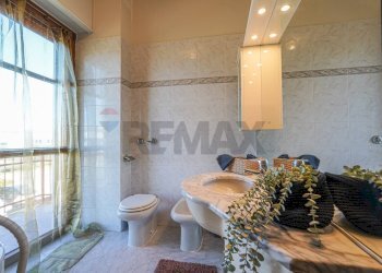 Bagno - Trilocale VIA GARIBALDI
 
19, Bonate Sotto - foto 37