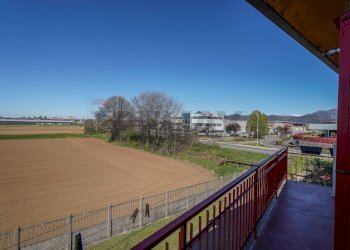 Balcone - Trilocale VIA GARIBALDI
 
19, Bonate Sotto - foto 44