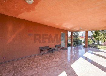 Ricezione / Lobby - Trilocale VIA GARIBALDI
 
19, Bonate Sotto - foto 49