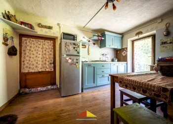 Cucina - Rustico Frazione Pragelato Sottano, San Damiano Macra - foto 2