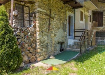 Facciata - Rustico Frazione Pragelato Sottano, San Damiano Macra - foto 20