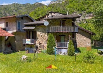 Facciata - Rustico Frazione Pragelato Sottano, San Damiano Macra - foto 44