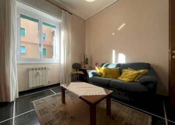 Salone - Appartamento via Tortona, 18, Genova (zona Marassi) - foto 1